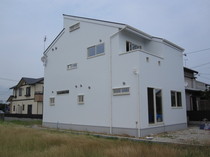 新村邸 001.jpg